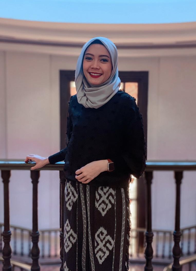 01. Mba Ratna